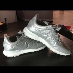 Nike Internationalist Jacquard